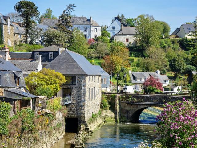 La Roche Derrien 0268 2