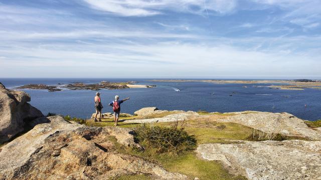 Ile Milliau en face du port de Trébeurden