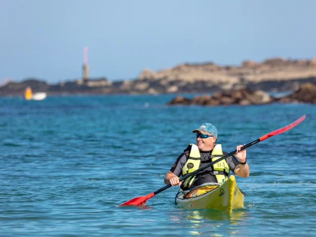 Kayak de mer Trégastel