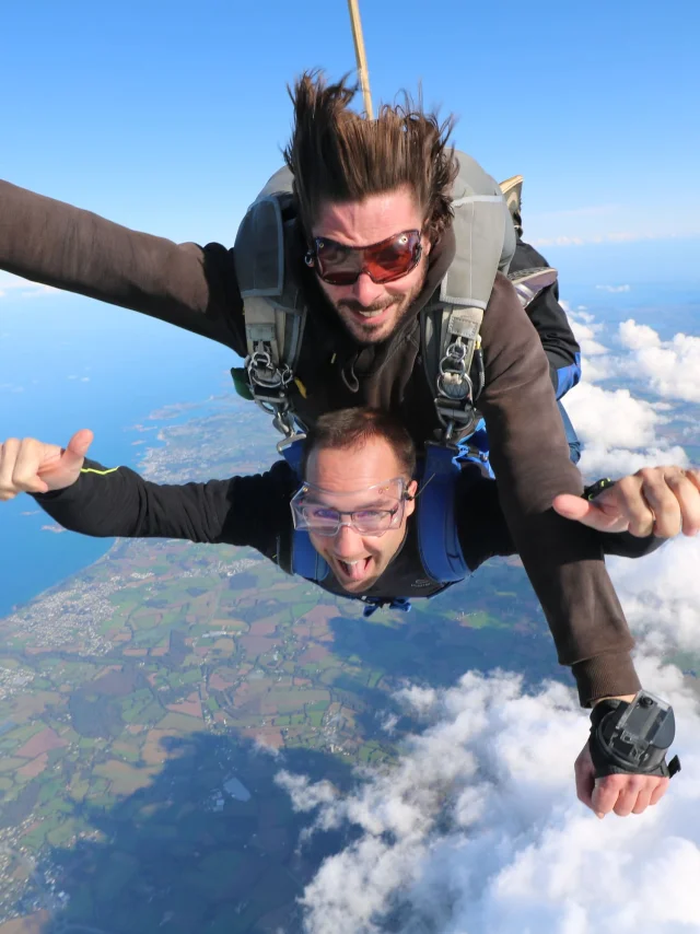 Saut chute libre tandem 7eme ciel parachutisme