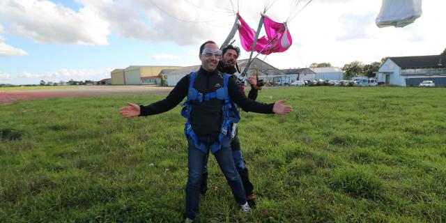 Saut chute libre tandem 7eme ciel parachutisme