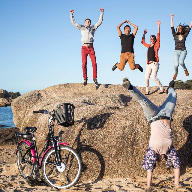 Vélektro le vélo à assistance électrique de la Côte de Granit Rose