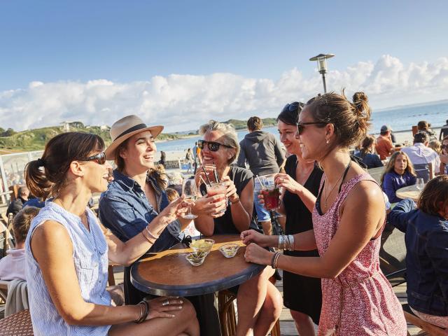 Terrasse de café à Trébeurden
