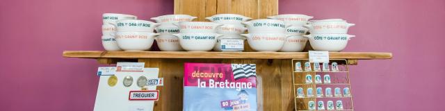 Boutique Office de Tourisme Côte de Granit Rose