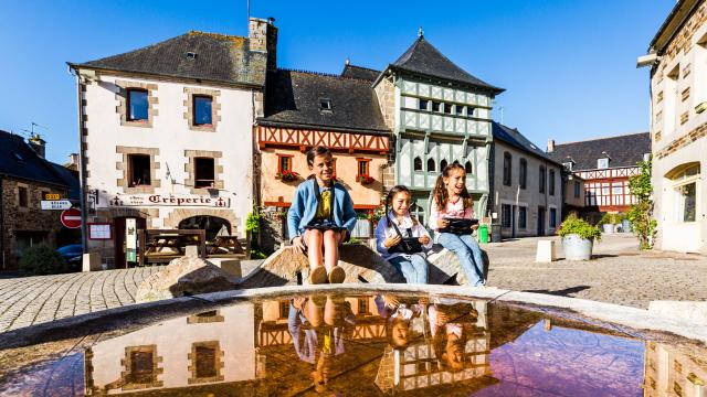 La Roche Derrien Enfants
