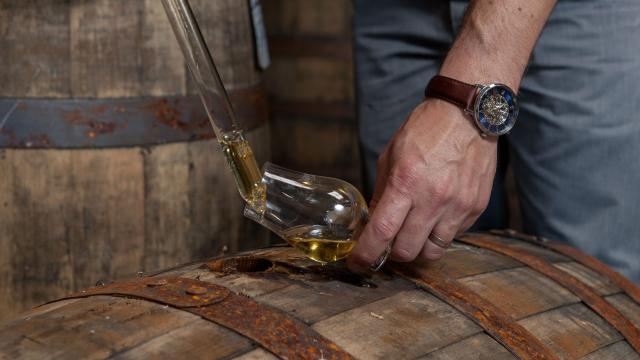 Distillerie Warenghem - Prélévement fût