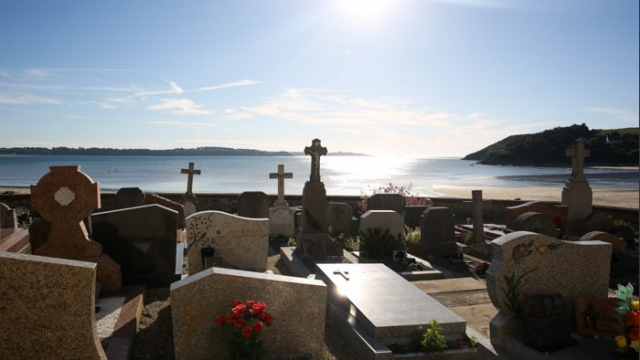 Cimetiere Marin De St Michel