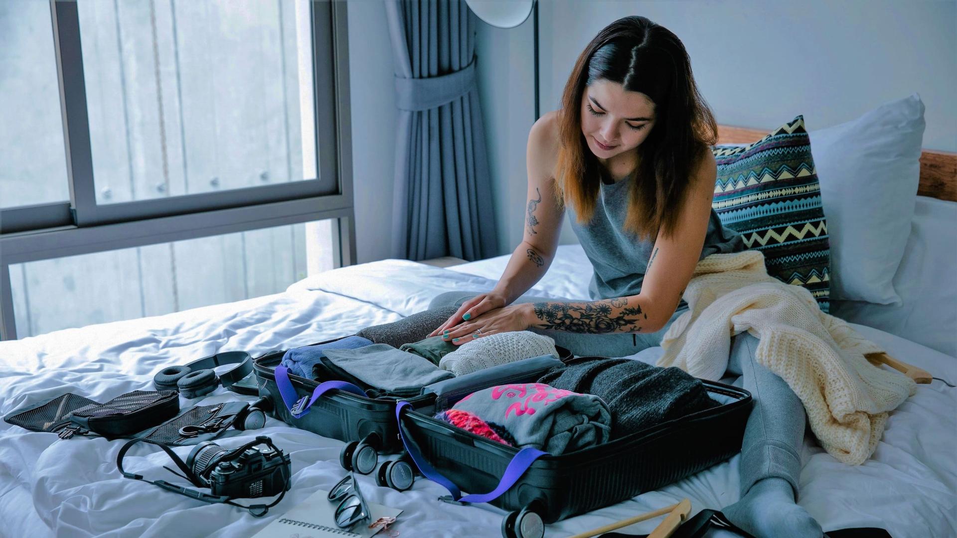 Je Prépare Ma Valise Pour Venir Sur La Côte De Granit Rose ©pexels Timur Weber (1)