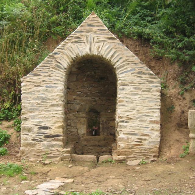 convenant Diuzet fountain (1)