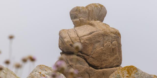 Rocher Des Amoureux Pors Scaff Studio Jezequel