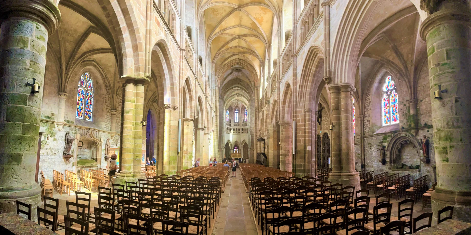 Visite Guidee De Treguier Yann Josselin 43