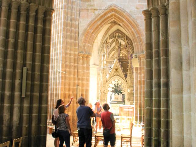 Visite Guidee De Treguier Yann Josselin 28