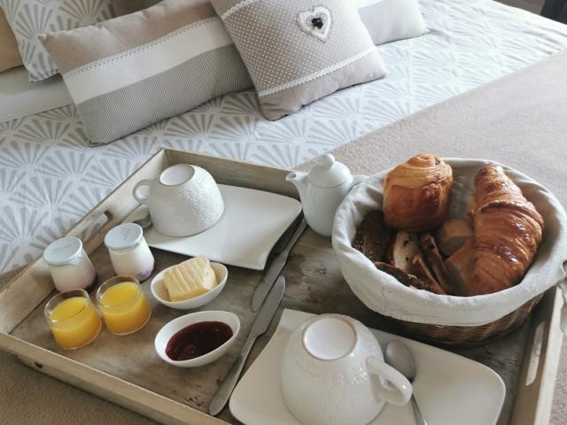 Chez Eric Et Cathy Breakfast