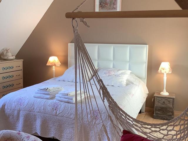 La Belle Hermine Room