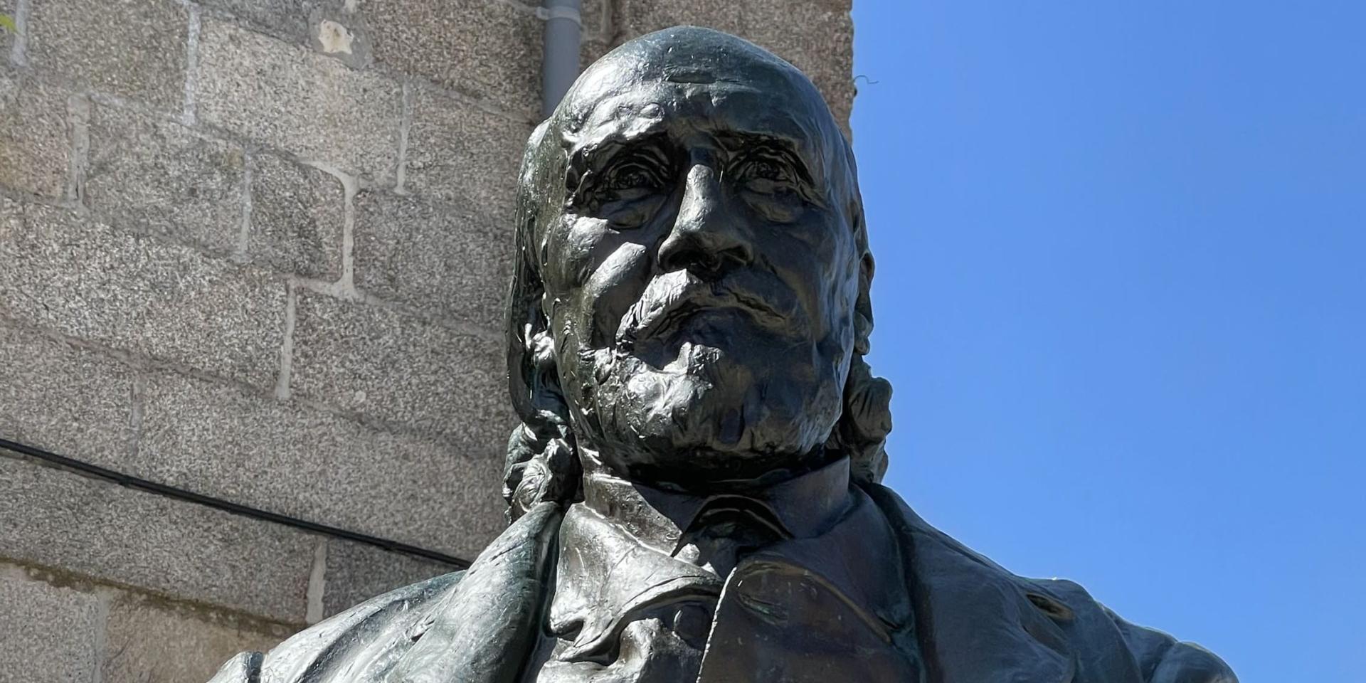 Autour De Luzel Depart Buste Luzel Mairie Plouaret Rotated