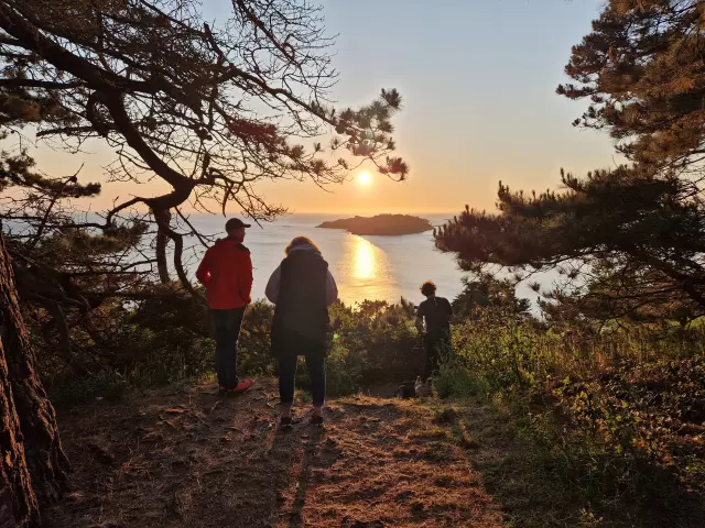 Sunset Pointe De Bihit