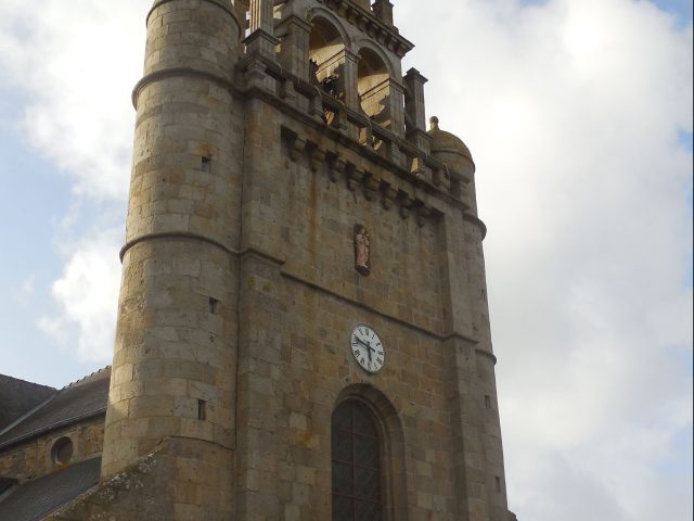 Facade Eglise Pleubian