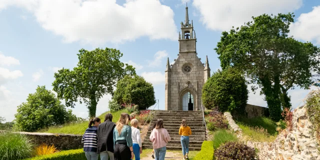 Visite Guidee De La Roche Derrien 8