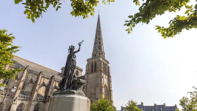 Cathedrale St Tugdual Studio Jezequel 3