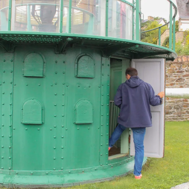 Anthony Matynia, responsable de la division Phares et Balises de Bretagne Nord