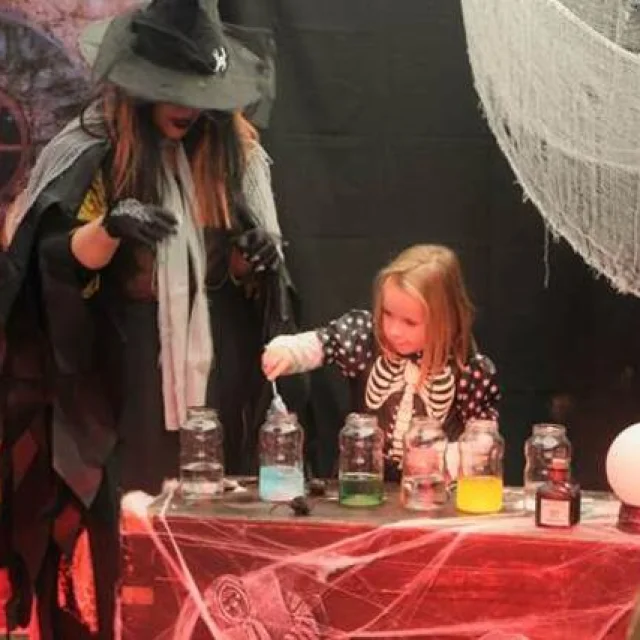 Sorciere Grabouilla La Combe Aux Anes