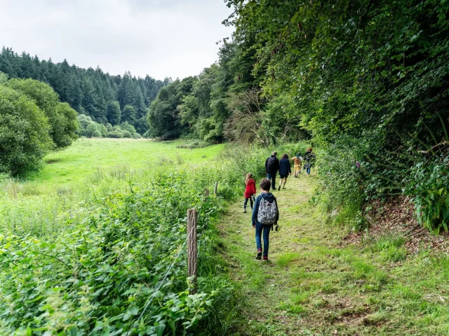 Randonnee En Vallee Du Leguer