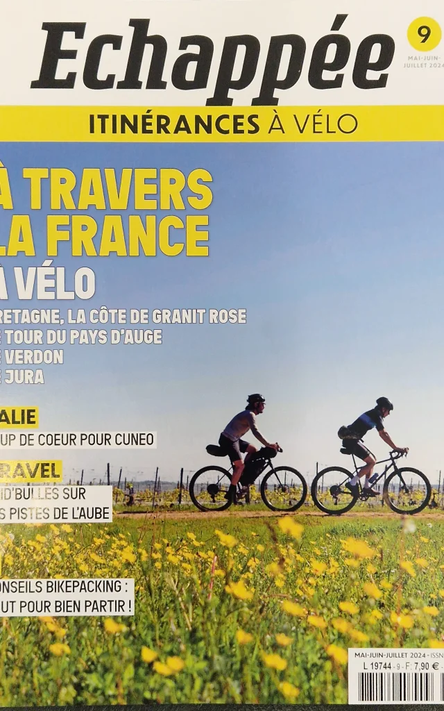 couv magazine Echappée vélo